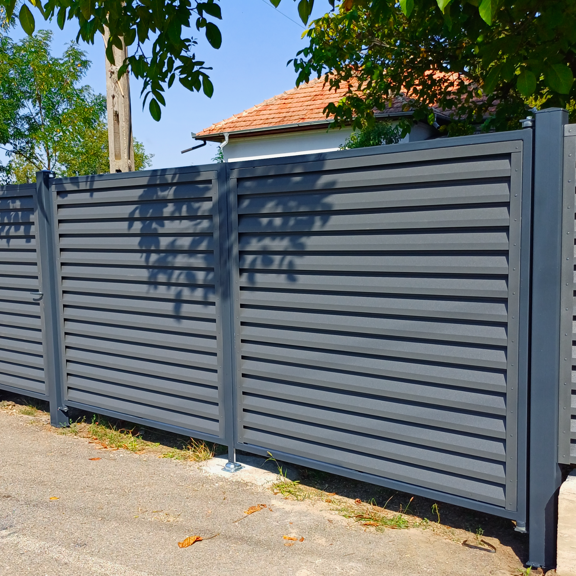 Atlas | Gri Grafit Dublu | RAL 7024