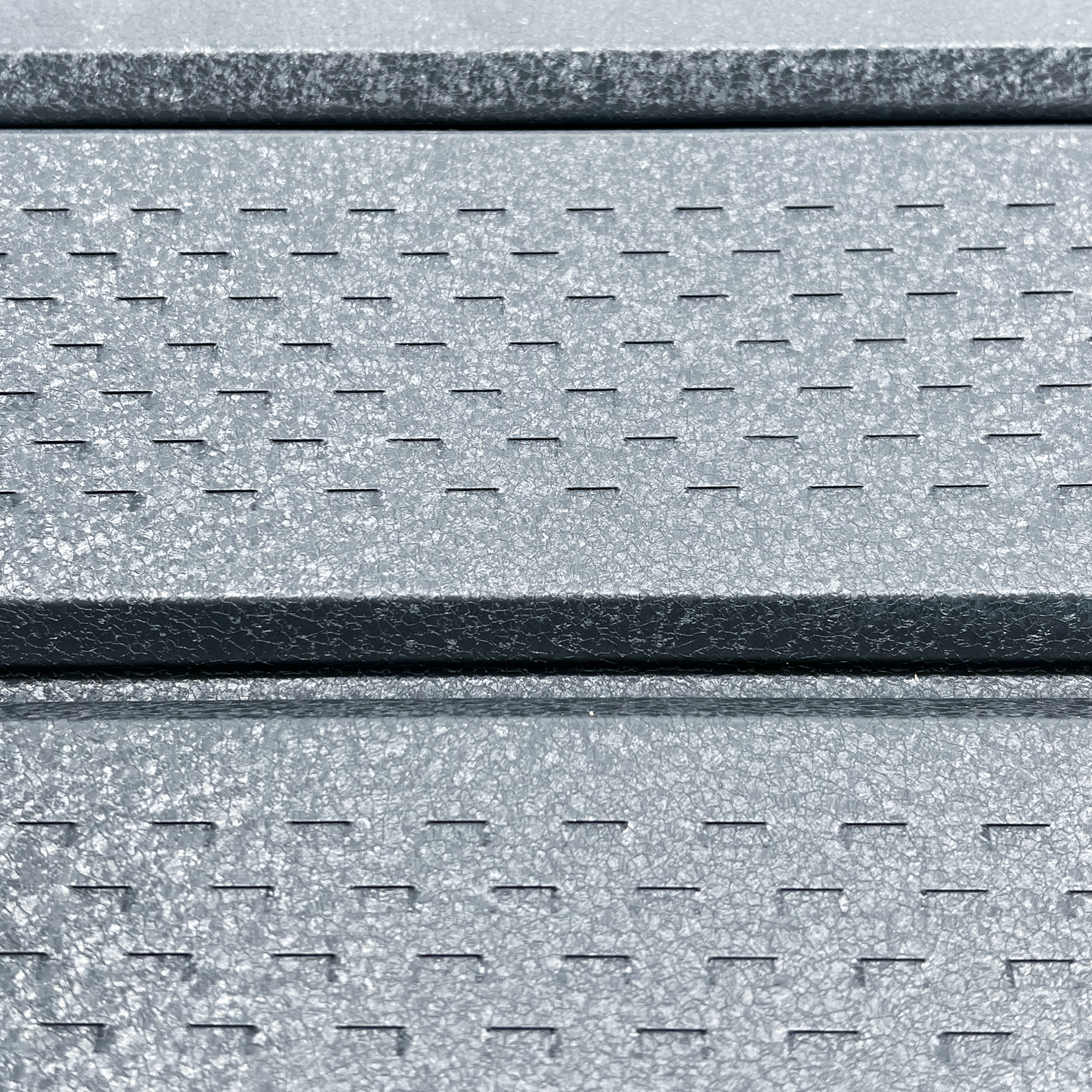 Lambriu Metalic Perforat Saturn, Gri Perlat RAL 7024