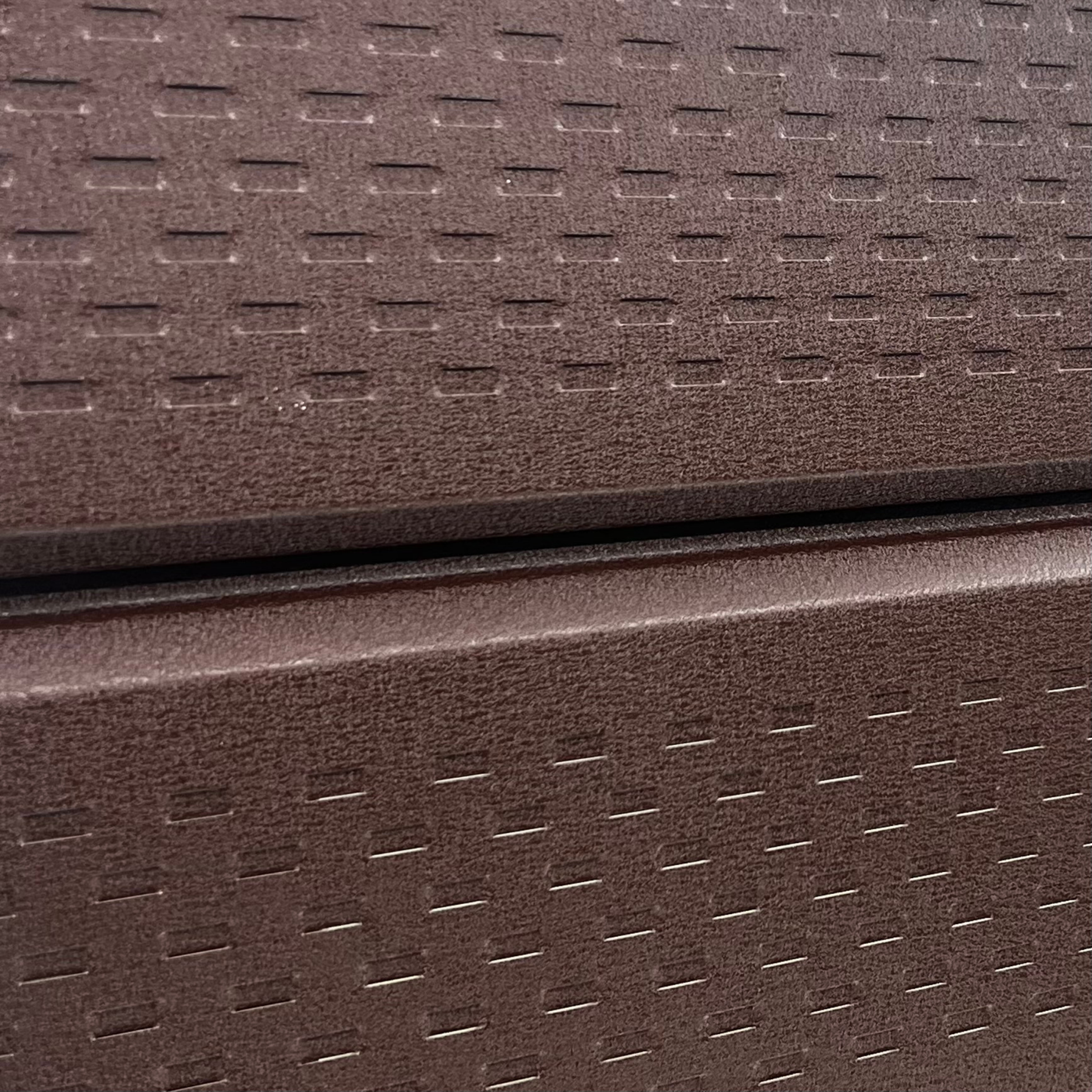 Lambriu Metalic Perforat Saturn, Maro Ciocolata RAL 8017