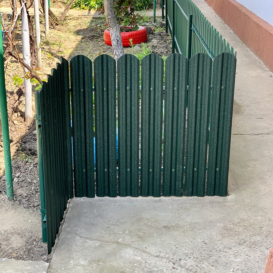 Verde Pin | RAL 6005 - Mici Imperfecțiuni