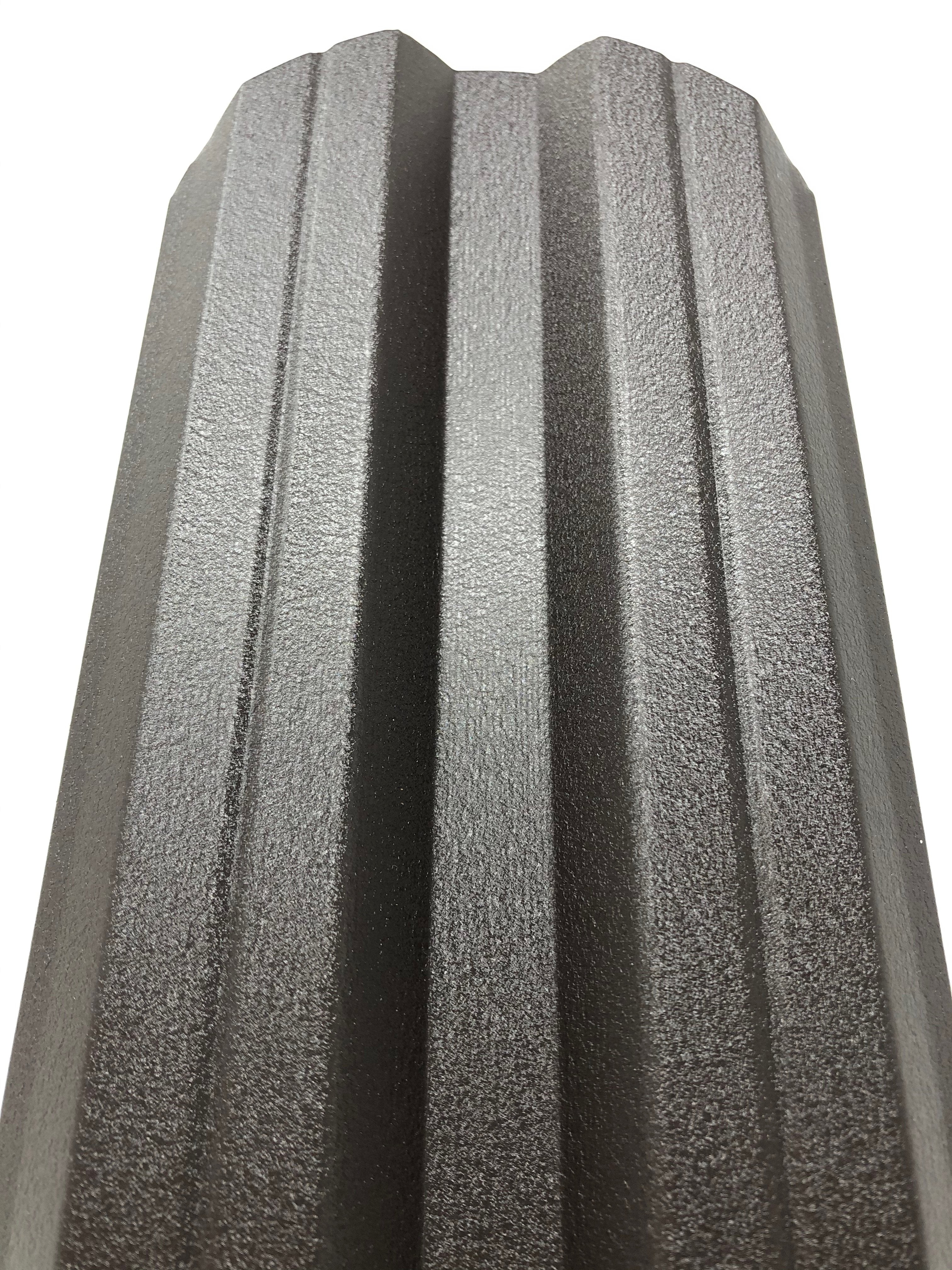 Prim-plan al modelului TISA Sipca Metalica cu finisaj de Mat Dublu în culoare Maro Espresso Dublu RAL 8019, disponibil pe www.sipca.ro, fabricat de Top Profil Sistem.