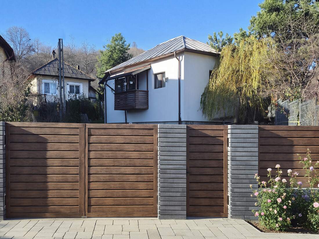 Romb Pro în culoarea Mahon, fotografie reală de la un client